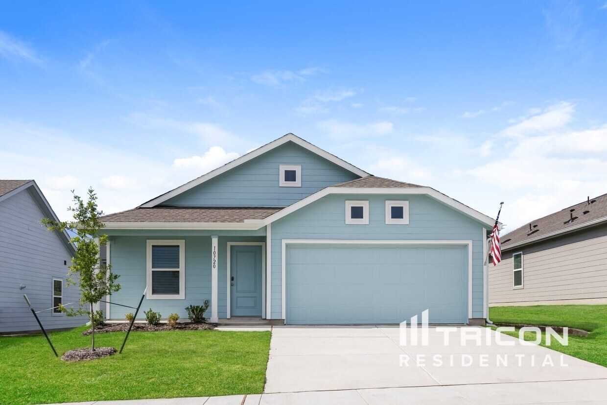 Foto principal - 10720 Cowhide Ln