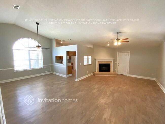 Foto del edificio - 8763 Hammond Forest Dr