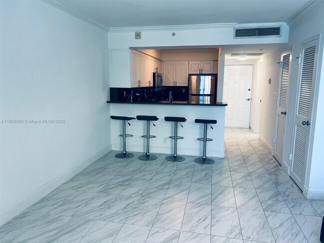 Foto del edificio - 2501 S Ocean Dr