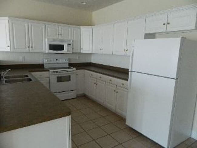 Photo - 101 Duncraig Dr Apartment