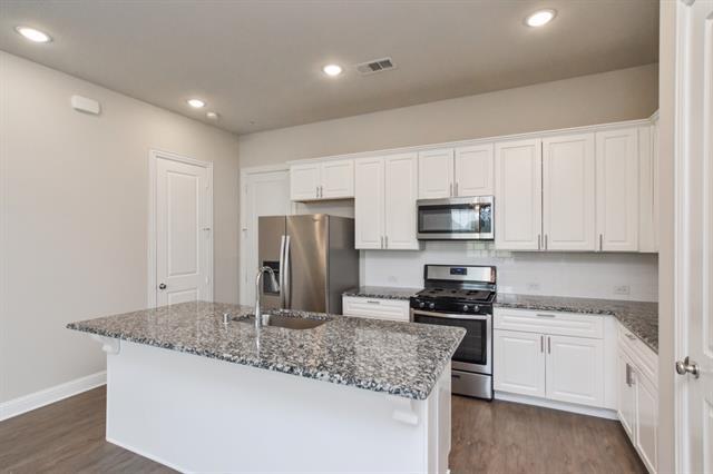 Foto del edificio - 8039 Snowmass Dr