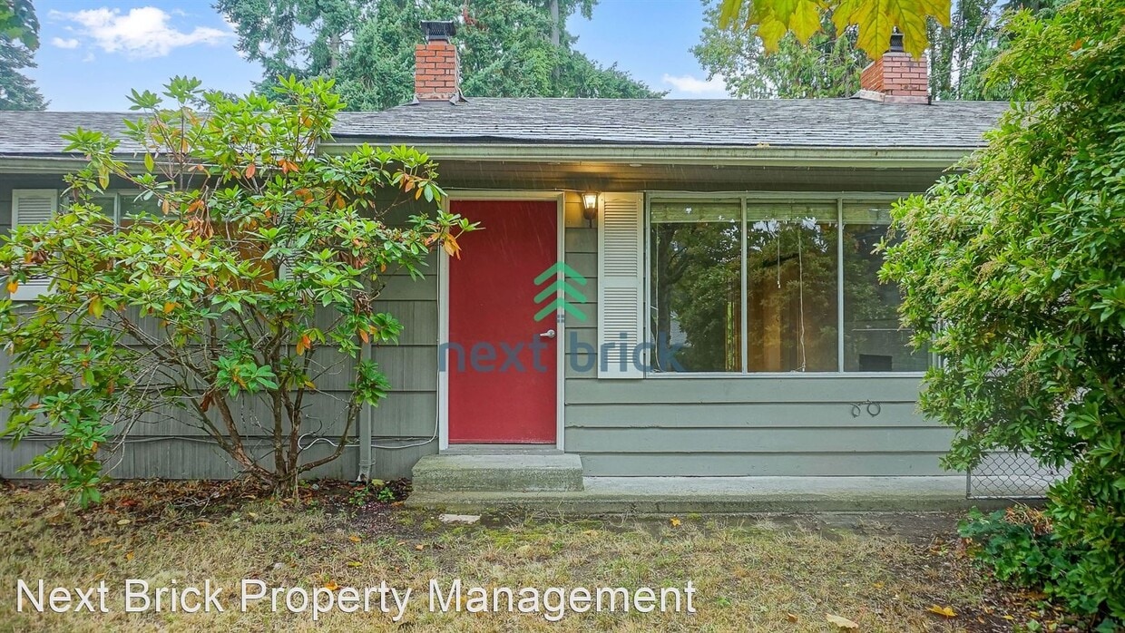 3 br, 1 bath House 20208 75th Pl W House Rental in Lynnwood, WA