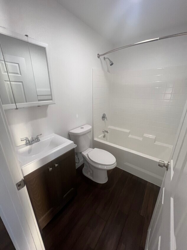 Foto del edificio - 320 W 79th St