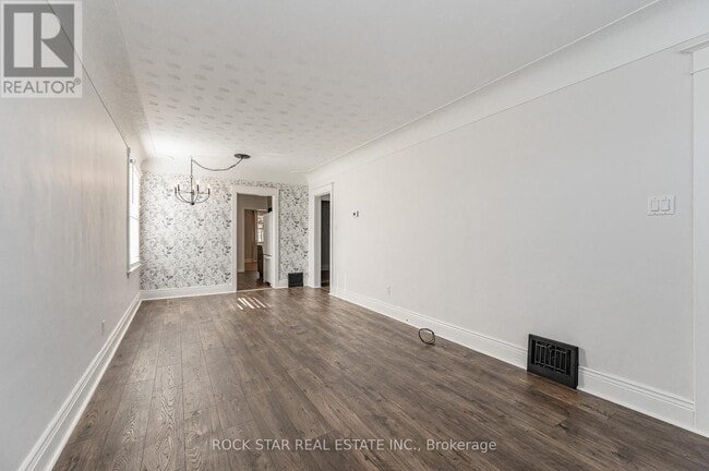 Building Photo - 257 Tragina Ave N