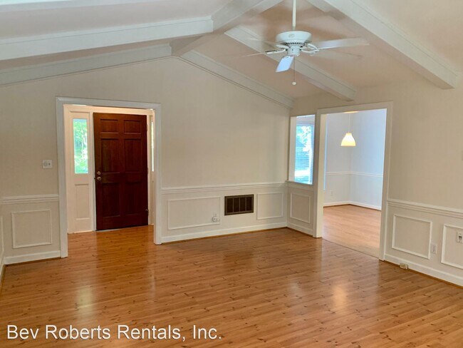 Building Photo - 3 br, 2 bath House - 1124 Old English Court