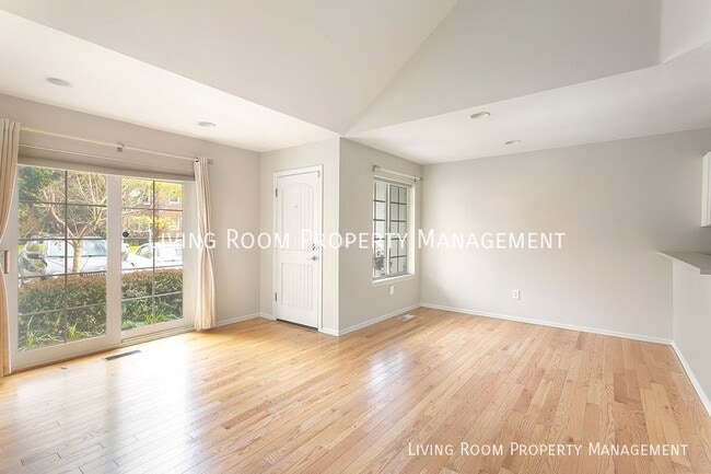 Photo - 1602 NE Glisan St House