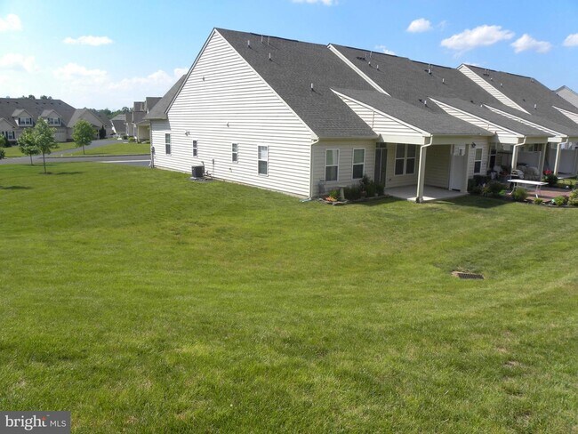 Building Photo - 1123 Arbour Ln