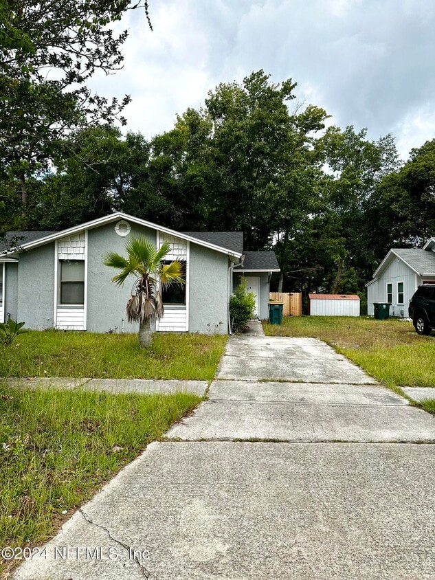 Primary Photo - 2726 Hidden Village Dr
