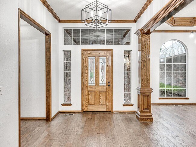 Foto del edificio - 4 Bedrooms - 3 Bathrooms - 3 Car Garage - ...