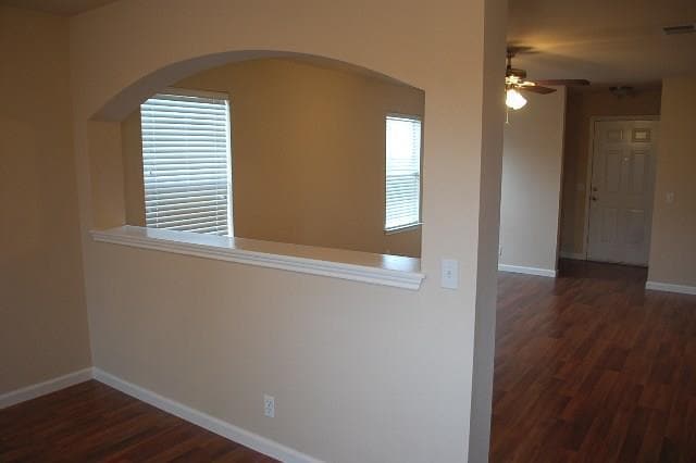 Building Photo - 205 Mitchell Dr