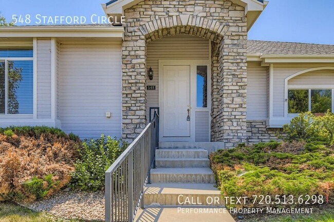 Foto del edificio - 548 Stafford Cir
