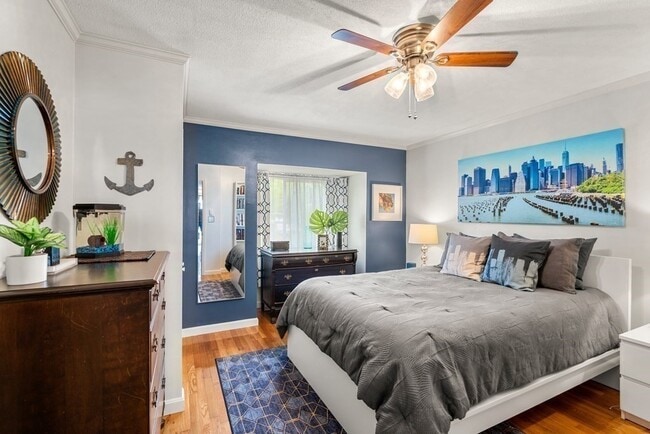 Foto del edificio - 12 Cox Ct