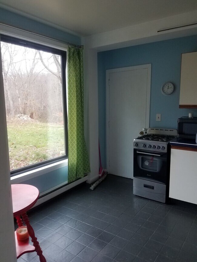 Building Photo - Opportunity in Stonington