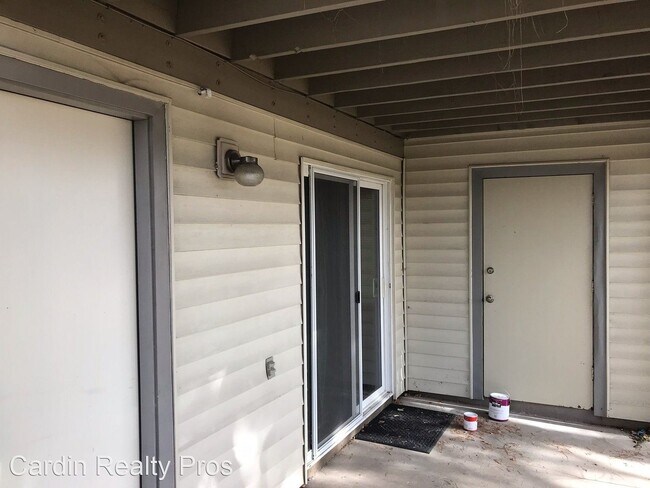 Foto del edificio - 1 br, 1 bath House - 2366 Roundhouse Rd