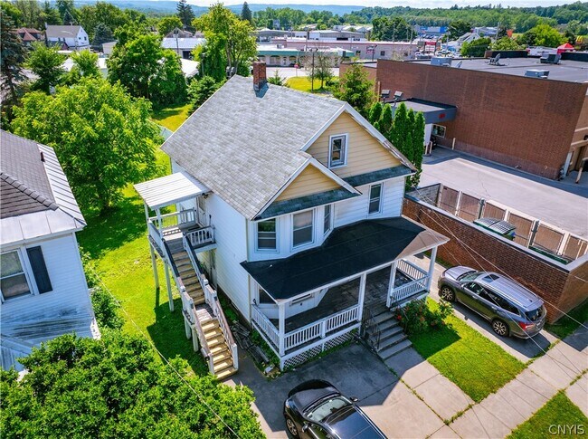 Foto del edificio - 124 Second Ave