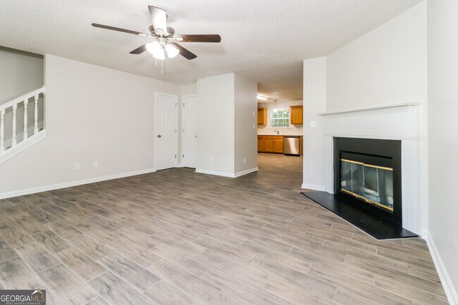 Building Photo - 3492 Harper Ln