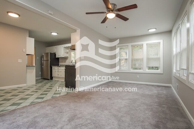 Foto del edificio - 414 Johnston Rd