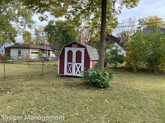 Building Photo - 2 br, 1 bath House - 340 Castlewood Ave
