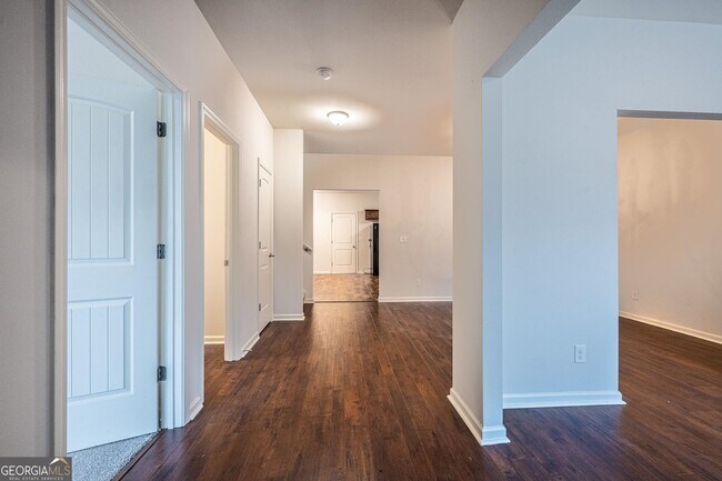 Foto del edificio - 173 Daisy Cir