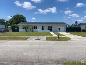Building Photo - 14414 SW 105th Ct