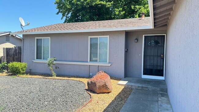 Foto del edificio - 2725 Del Oro Cir