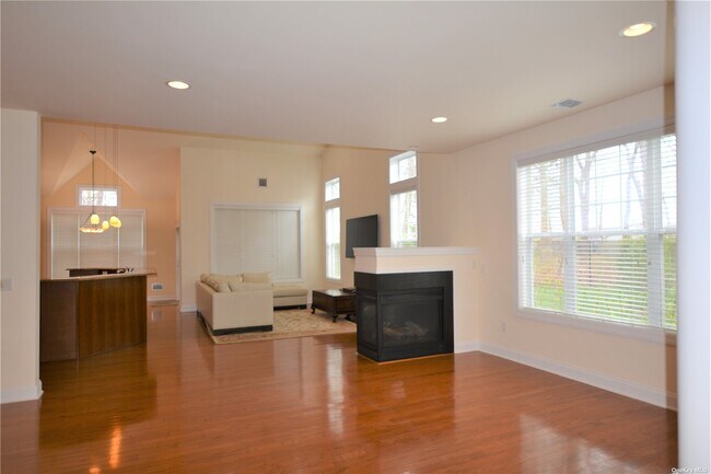 Building Photo - 28 Concerto Ct