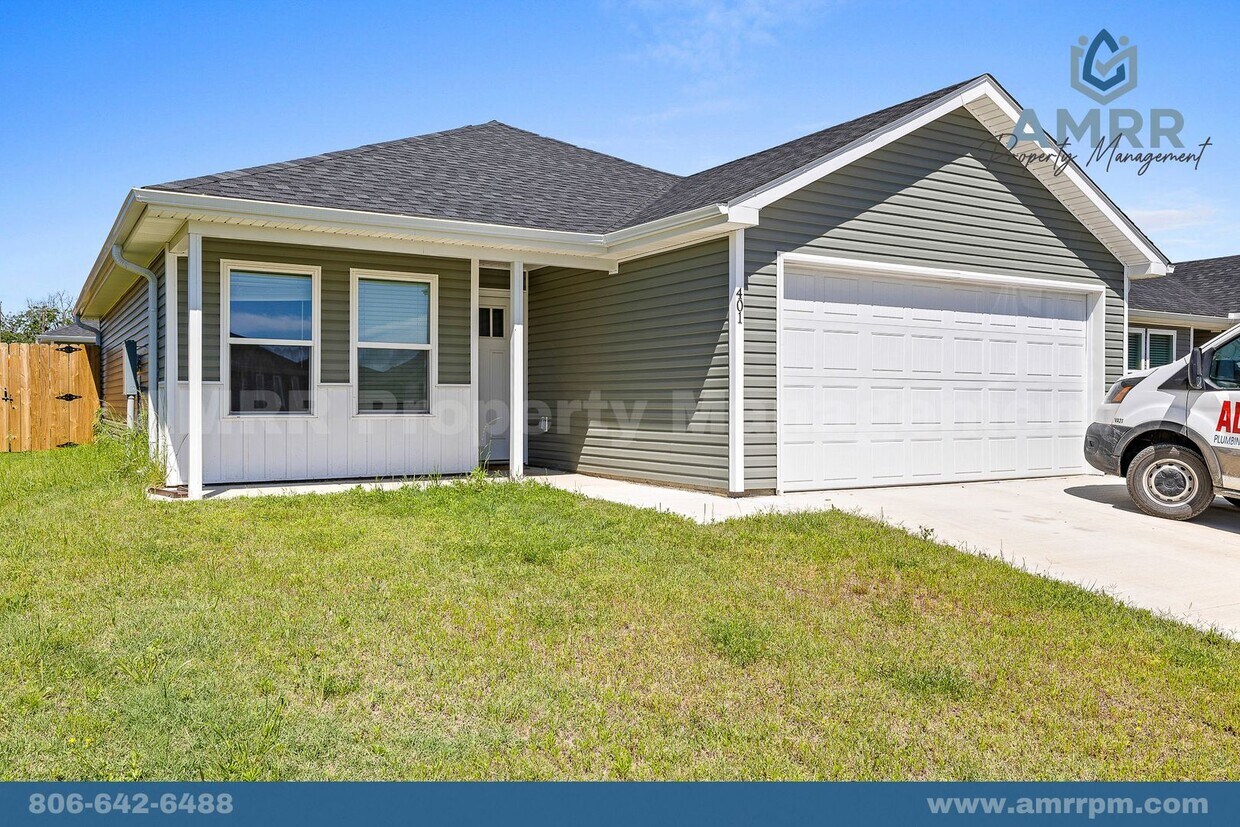 Primary Photo - Charming 3-Bedroom House – Your Dream Home...