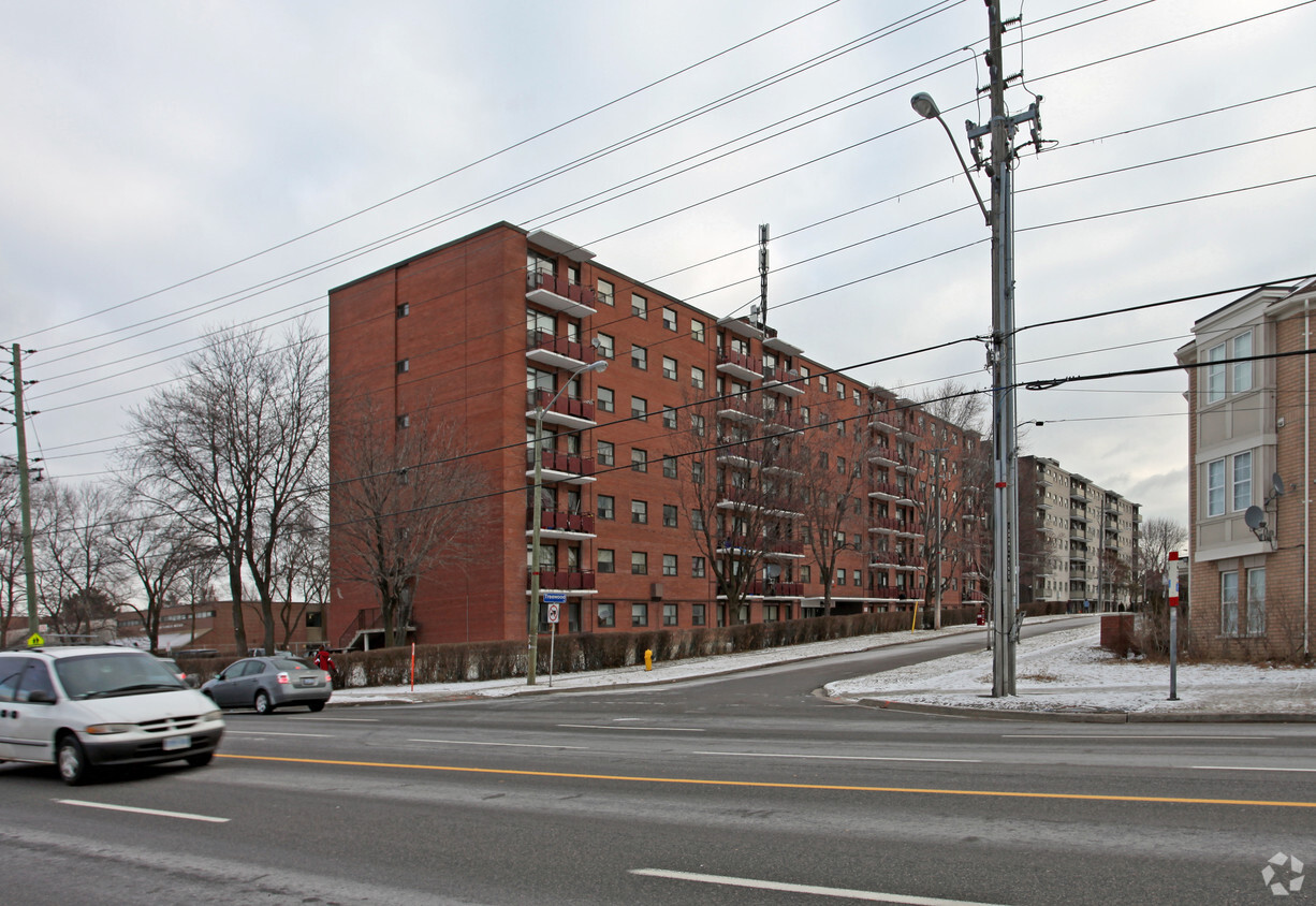 Primary Photo - Midwood Apartments