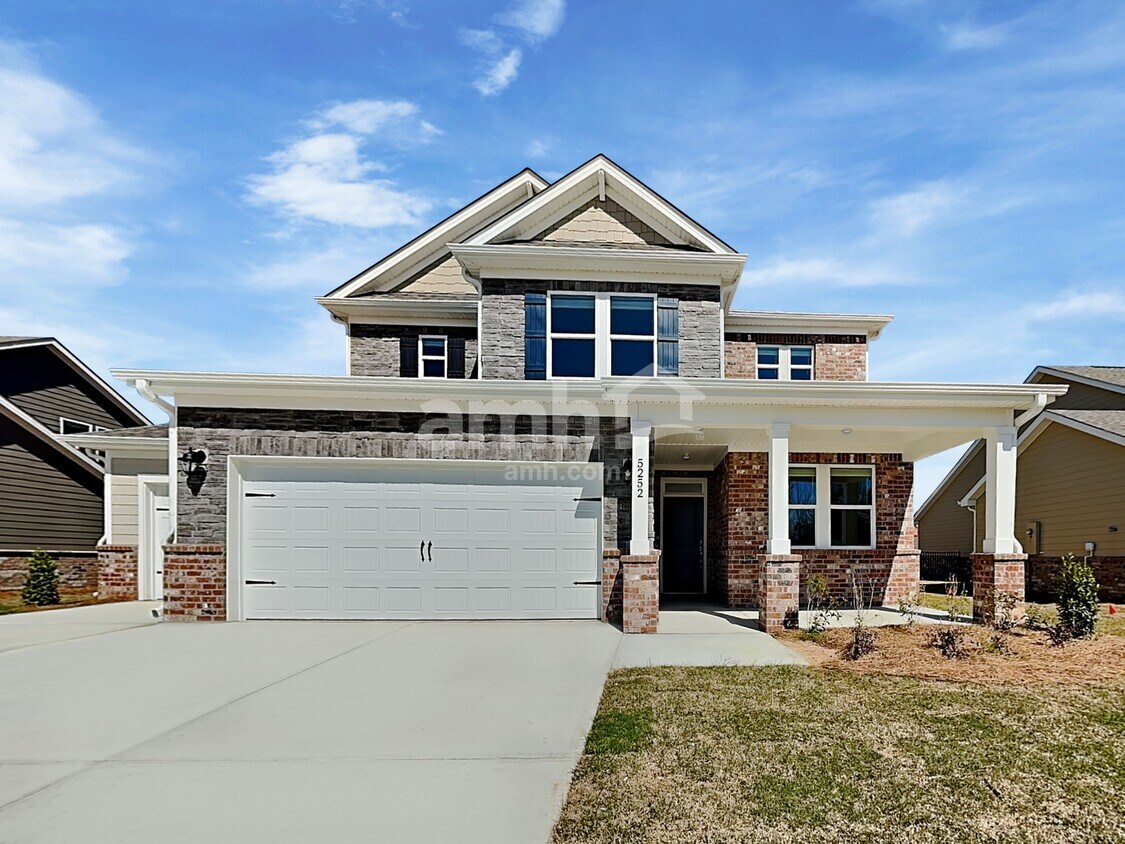 Foto principal - 5252 Blue Mountain Drive