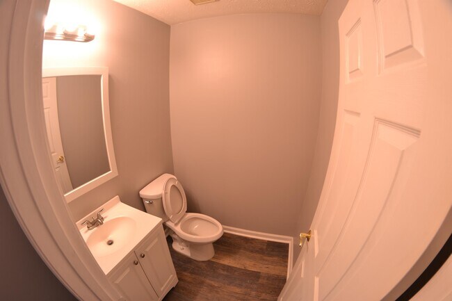 Building Photo - 21 Zinn Way