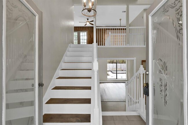 Building Photo - 29 Fairmeade Bend Dr