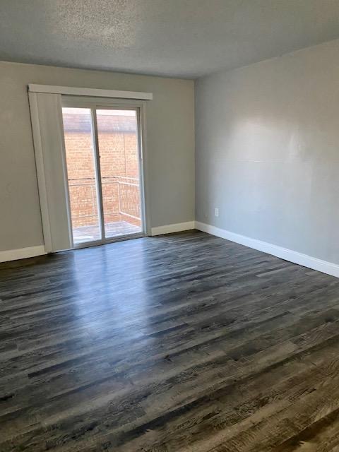 Newly Renovated 2020 Living room - FOUNTAINS AT CARONDOLET