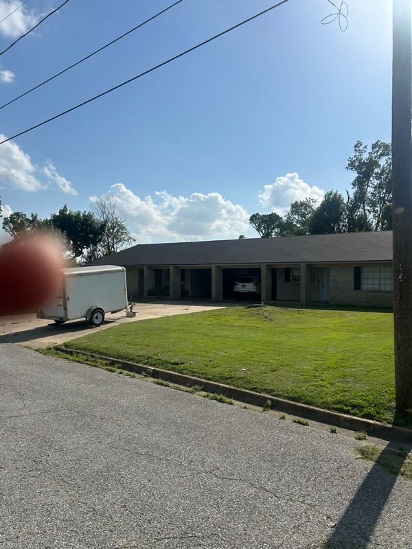 Primary Photo - 802 N 7th St