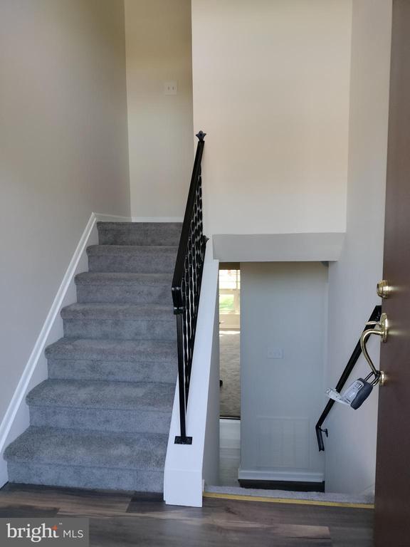 Foto principal - 3240 Fairway Dr