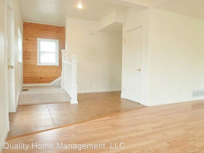Building Photo - 3 br, 3 bath House - 1732 N. Adams St