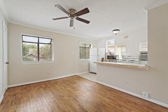 Building Photo - 3409 Mandell St