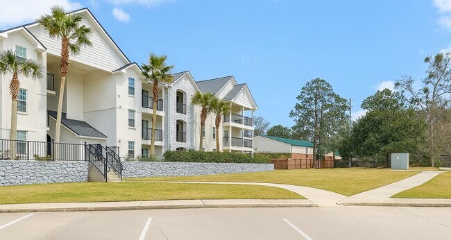 Foto del edificio - The Bayou District