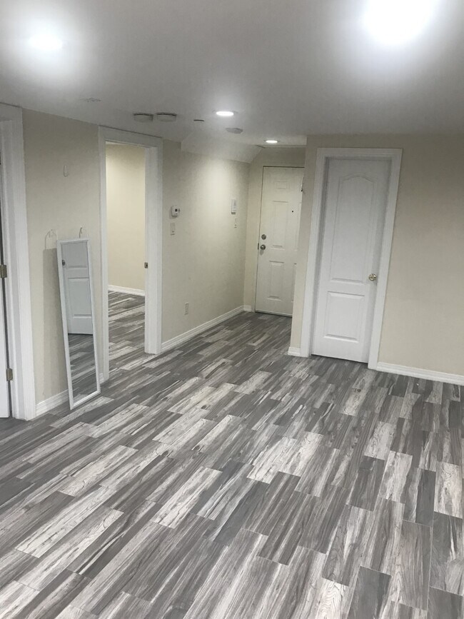 Foto del edificio - 314 S Ocean Ave