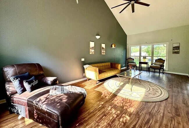 Foto del edificio - 1501 Buk Ct