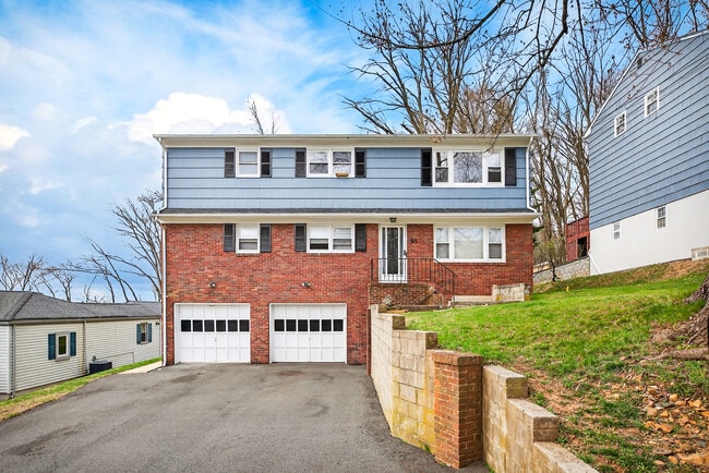 Foto del edificio - 93 Harrison Ave