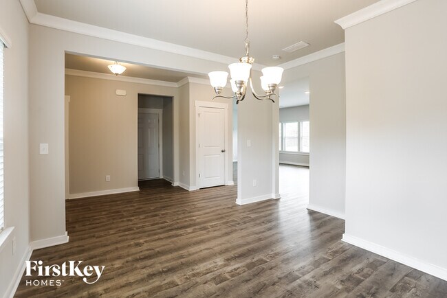Building Photo - 3200 Camden Ct