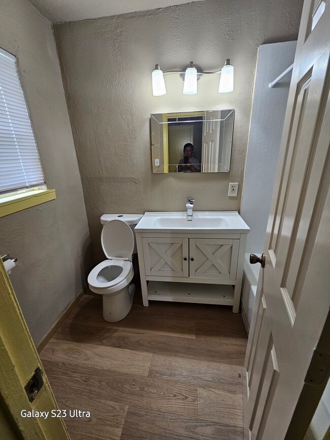 Photo - 3026 Airport Blvd (Houston, TX) House