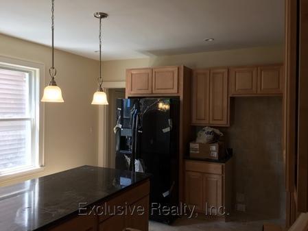 Building Photo - 4 bedroom in NEWTON MA 02458