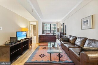 Building Photo - 1701 16th St NW