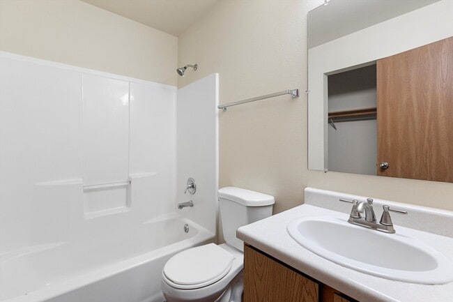 Interior Photo - Riverbend Apartments