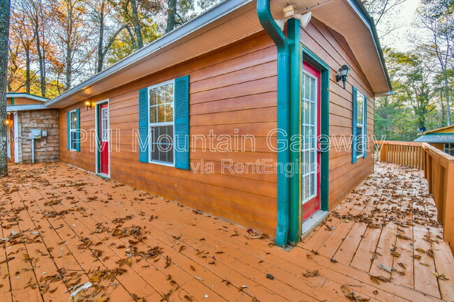 Building Photo - 455 Cantrell Rd