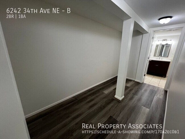 Foto del edificio - 6242 34th Ave NE