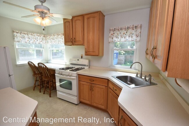 Building Photo - 4 br, 1 bath House - 1118 Culver Place