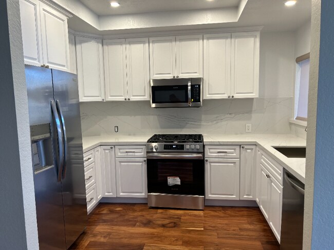 Foto del edificio - 2601 S Broadmoor Dr