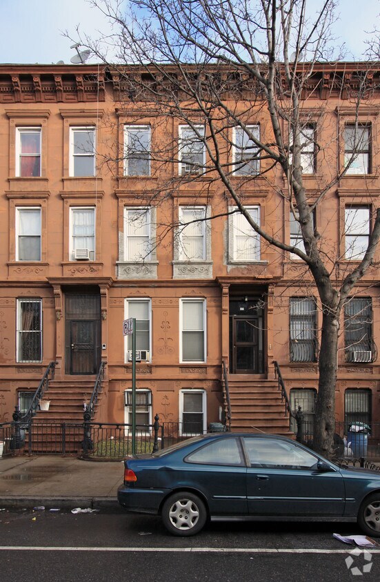 Primary Photo - 1071 Dean St
